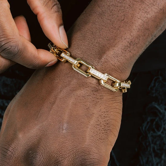 Iced Out Box Bracelet 18k Gold