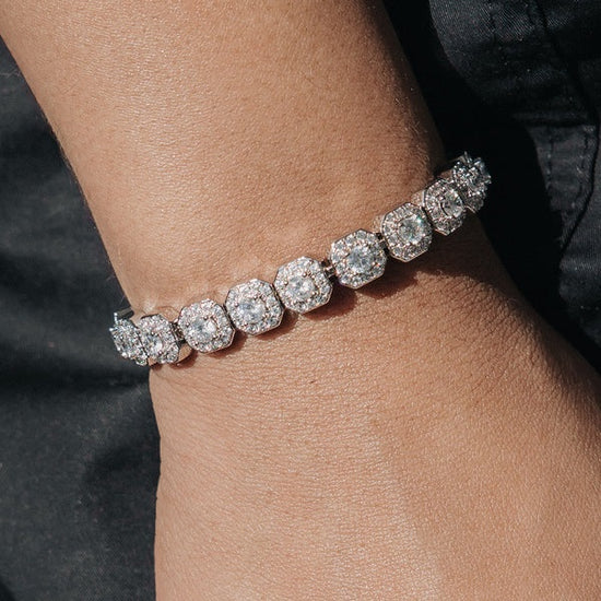 Micro Clustered Tennis Bracelet White Gold