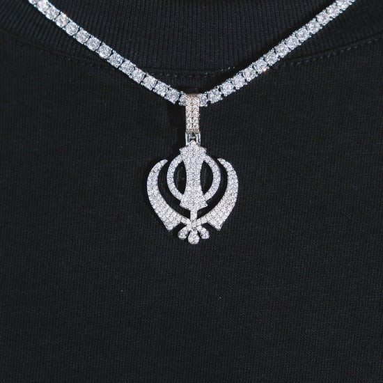 Khanda Pendant White Gold