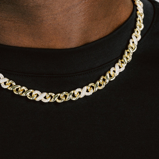 8mm Half Iced Infinity Chain 18k Gold