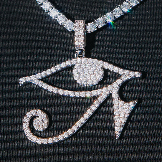 Eye of Horus Pendant White Gold